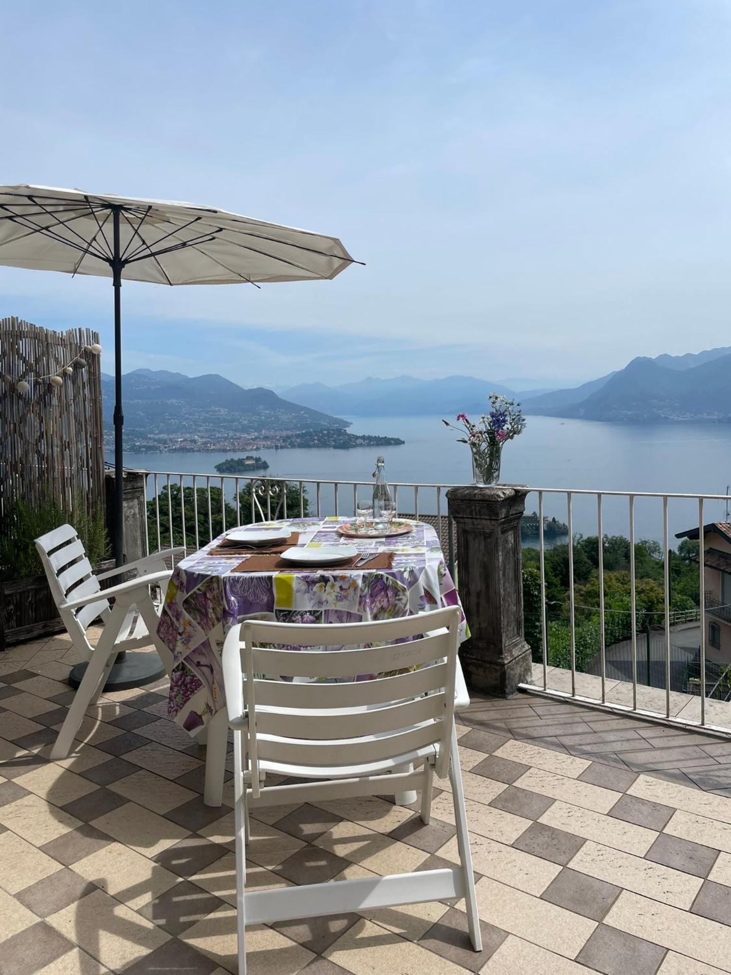 Appartamento VillaGiò - Terrazzo Stresa Exterior foto